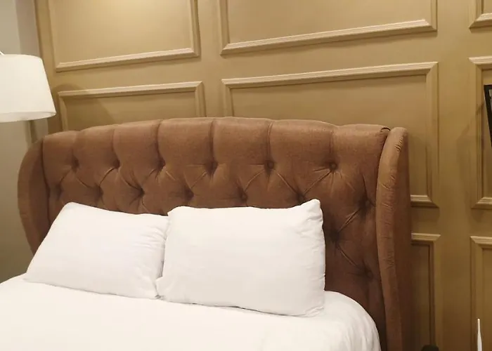 Hotel Isabelle Deluxe In Makati Manila